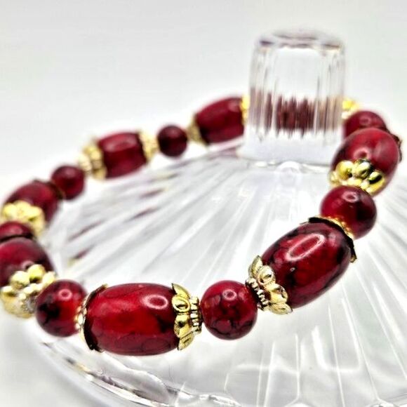 Red Dyed Quartzite Beaded Stretch Bracelet with Goldtone Accents - Picture 3 of 5